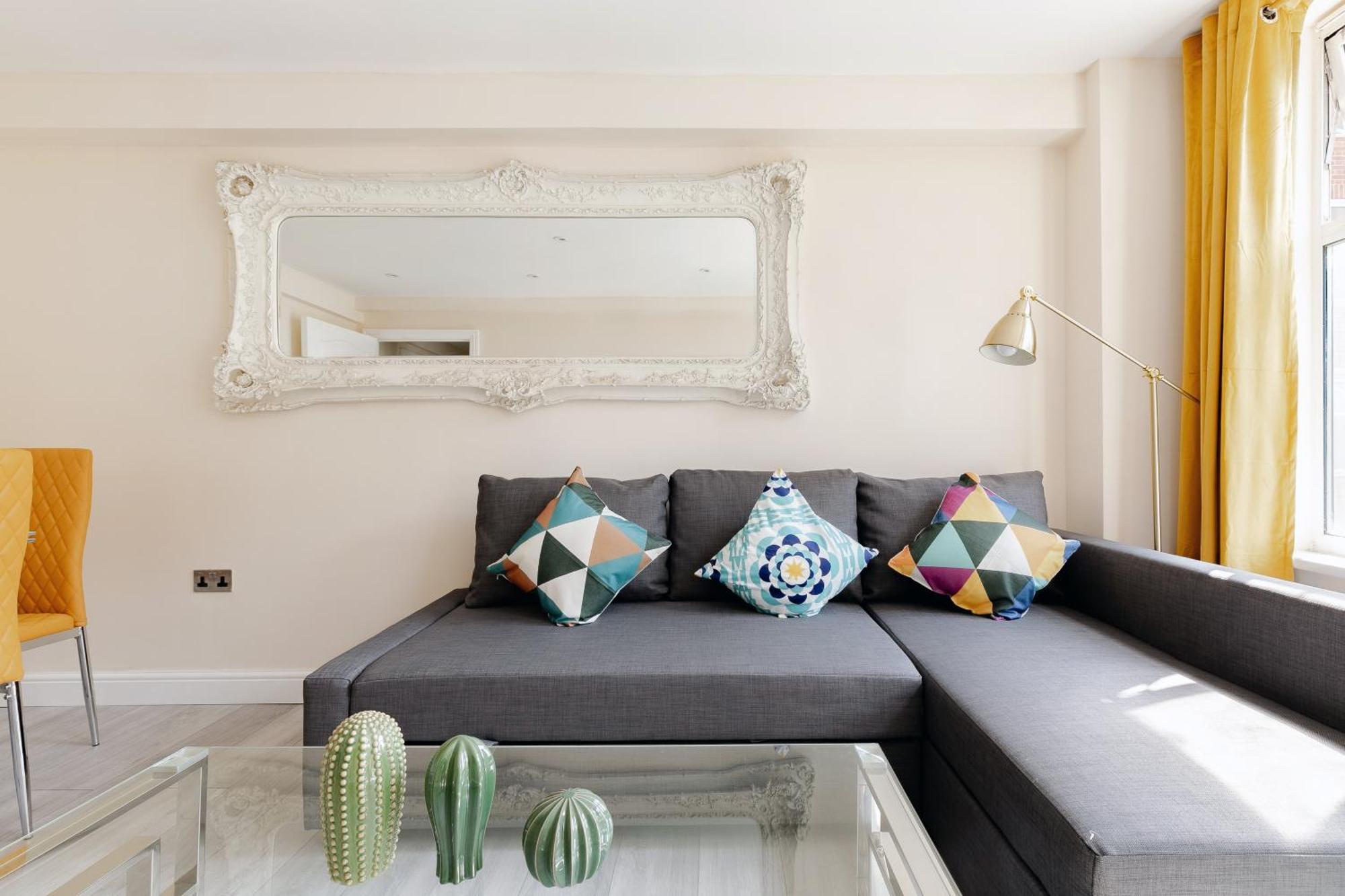 Two Bedroom Apartment Near Hyde Park And Oxford Street Londres Extérieur photo